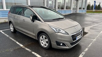 Peugeot 5008 vaihtoauto