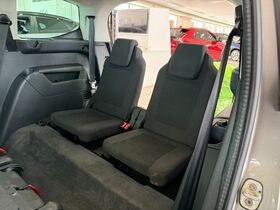 Peugeot 5008 vaihtoauto