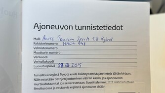 Toyota Auris vaihtoauto