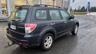 Subaru Forester vaihtoauto