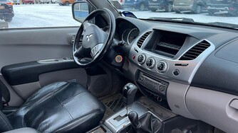 Mitsubishi L200 vaihtoauto