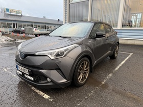 Toyota C-HR vaihtoauto