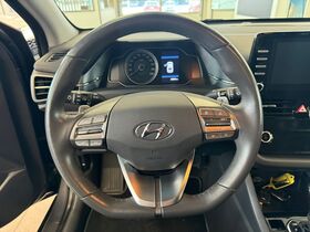 Hyundai IONIQ plug-in vaihtoauto