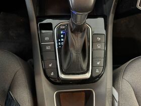 Hyundai IONIQ plug-in vaihtoauto