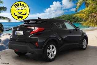 Toyota C-HR vaihtoauto