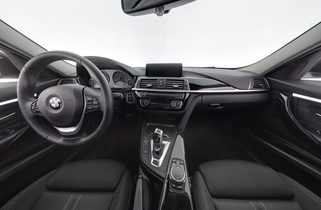 BMW 330 vaihtoauto