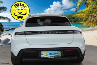 Porsche Taycan vaihtoauto