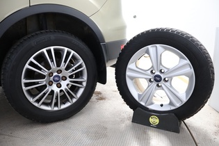 Ford Kuga vaihtoauto