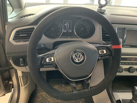 Volkswagen Golf Sportsvan vaihtoauto