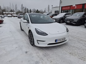 Tesla Model 3 vaihtoauto