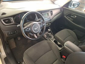 Kia Carens vaihtoauto