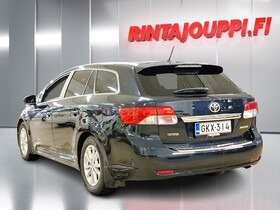 Toyota Avensis vaihtoauto