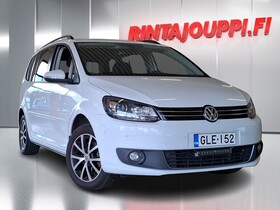 Volkswagen Touran vaihtoauto