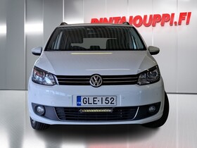 Volkswagen Touran vaihtoauto