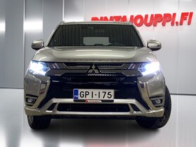 Mitsubishi Outlander PHEV vaihtoauto