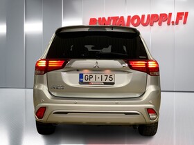 Mitsubishi Outlander PHEV vaihtoauto