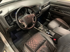 Mitsubishi Outlander PHEV vaihtoauto