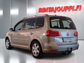 Volkswagen Touran vaihtoauto