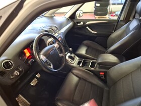 Ford S-MAX vaihtoauto