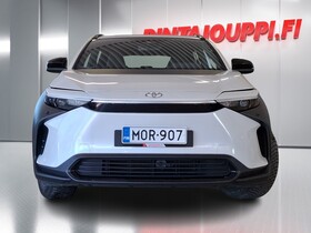 Toyota bZ4X vaihtoauto