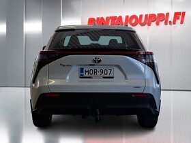 Toyota bZ4X vaihtoauto