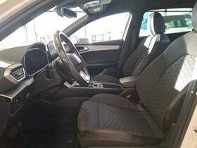 SEAT Leon Sportstourer vaihtoauto