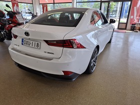 Lexus IS vaihtoauto