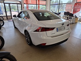 Lexus IS vaihtoauto