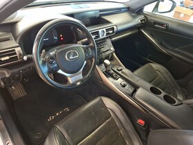 Lexus IS vaihtoauto