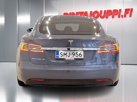 Tesla Model S vaihtoauto
