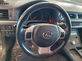 Lexus CT vaihtoauto