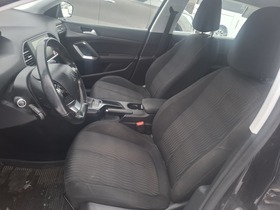 Peugeot 308 vaihtoauto