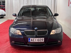 BMW 330 vaihtoauto