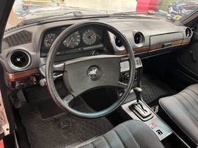 Mercedes-Benz 200 vaihtoauto