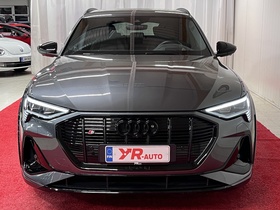 Audi e-tron vaihtoauto