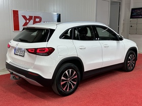 Mercedes-Benz GLA vaihtoauto