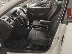 Skoda Rapid vaihtoauto