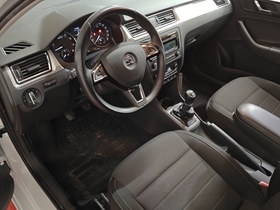 Skoda Rapid vaihtoauto