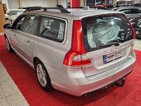 Volvo V70 vaihtoauto
