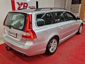 Volvo V70 vaihtoauto