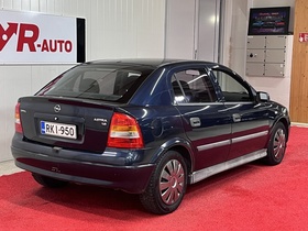 Opel Astra vaihtoauto