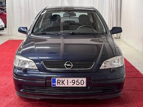 Opel Astra vaihtoauto