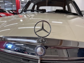 Mercedes-Benz 200 vaihtoauto