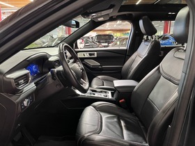 Ford USA Explorer vaihtoauto