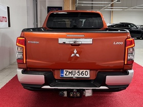 Mitsubishi L200 vaihtoauto