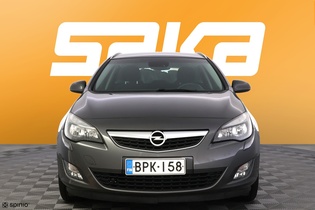 Opel Astra vaihtoauto