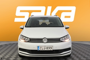 Volkswagen Touran vaihtoauto