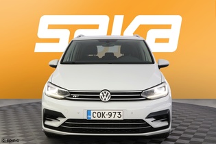 Volkswagen Touran vaihtoauto