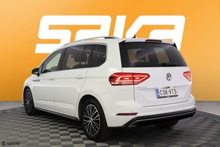 Volkswagen Touran vaihtoauto