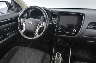 Mitsubishi Outlander vaihtoauto
